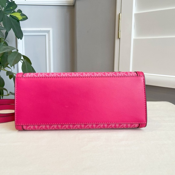 🌸NeW! Michael Kors Whitney Flap Satchel - Picture 7 of 10